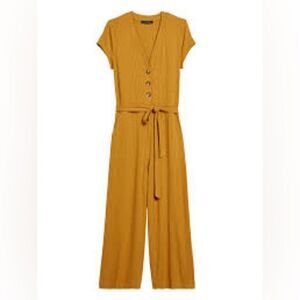Banana Republic | RIBBED KNIT CROPPED JUMPSUIT in Golden Wreath | M NWT